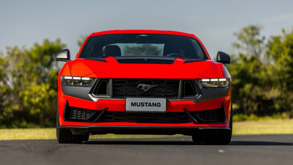 Ford Mustang Dark Horse